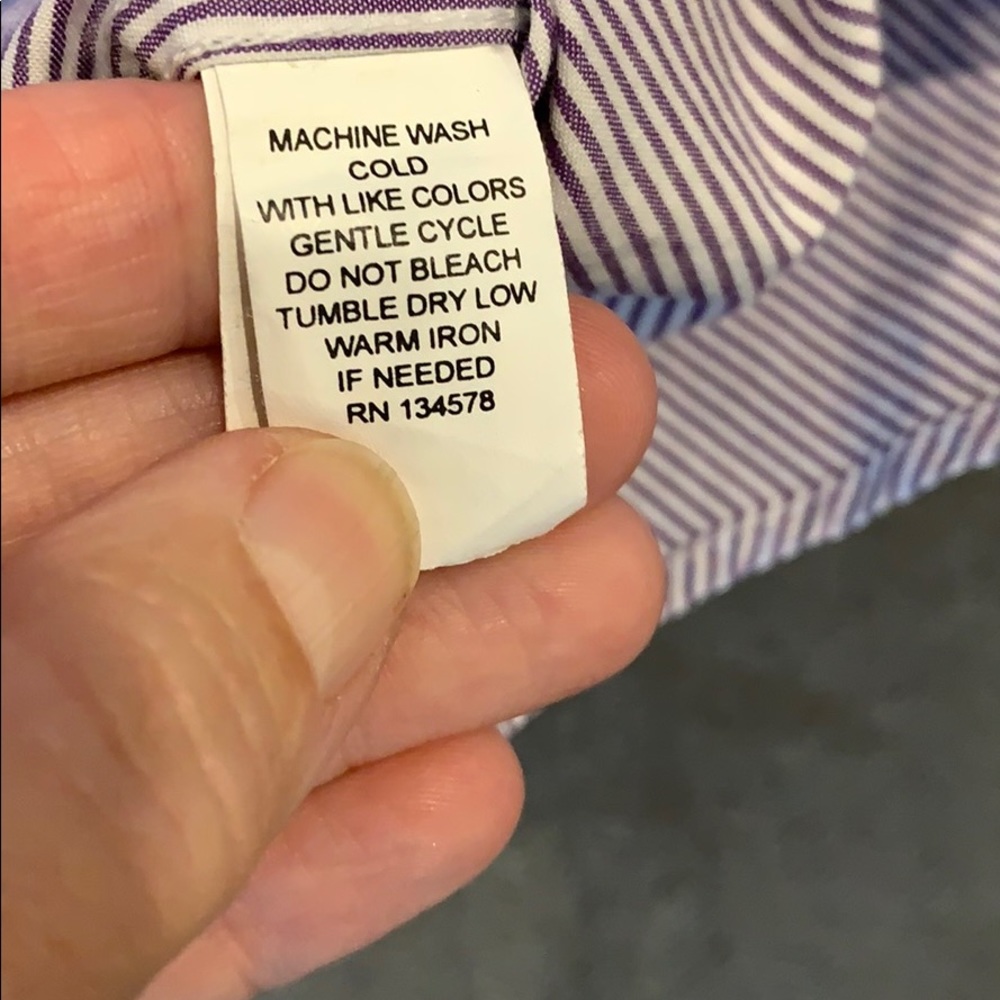 Vineyard Vines Shirt - Picture 4 of 5